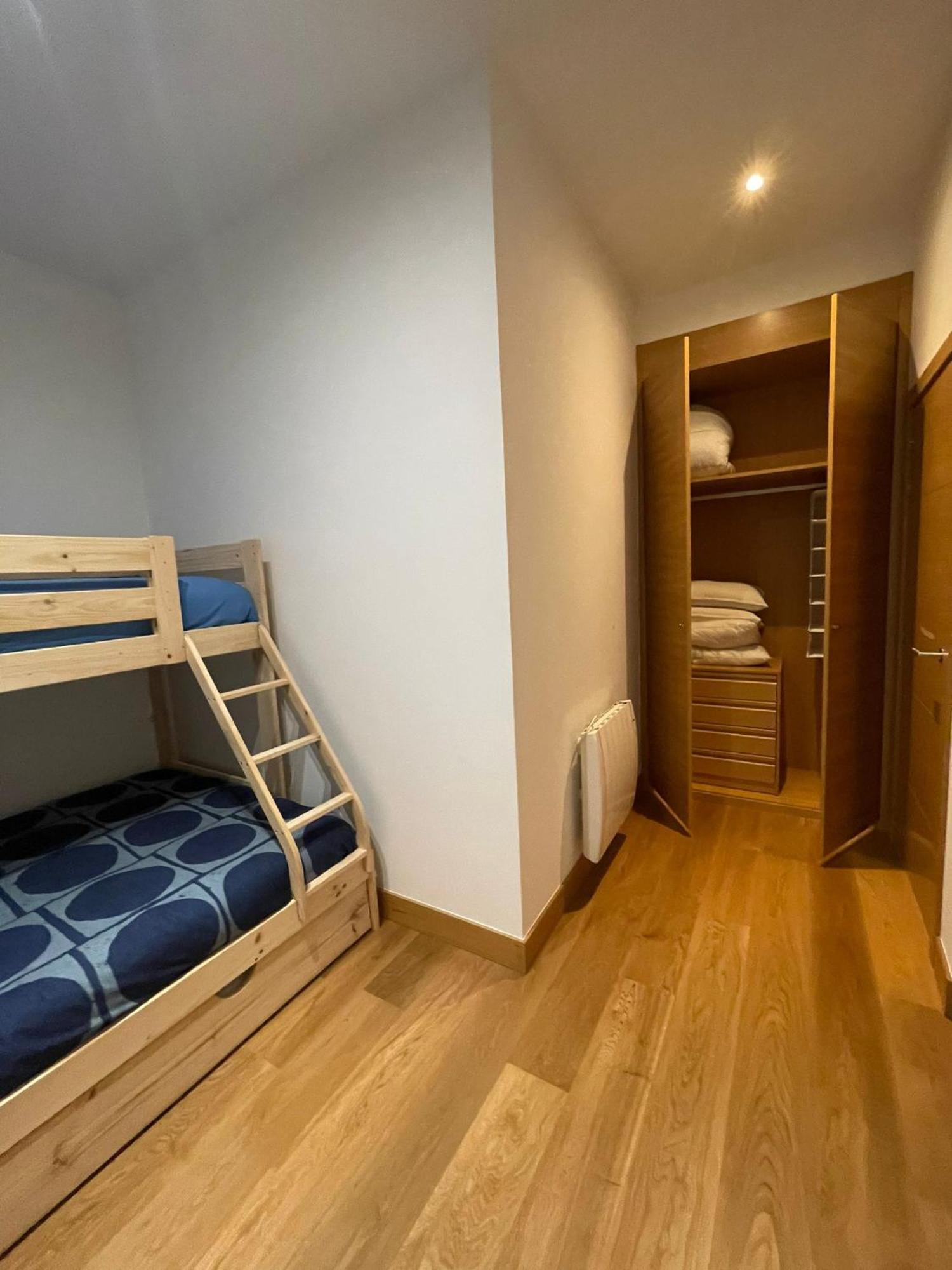 Modern Bilbao Apartment Barakaldo Exterior foto